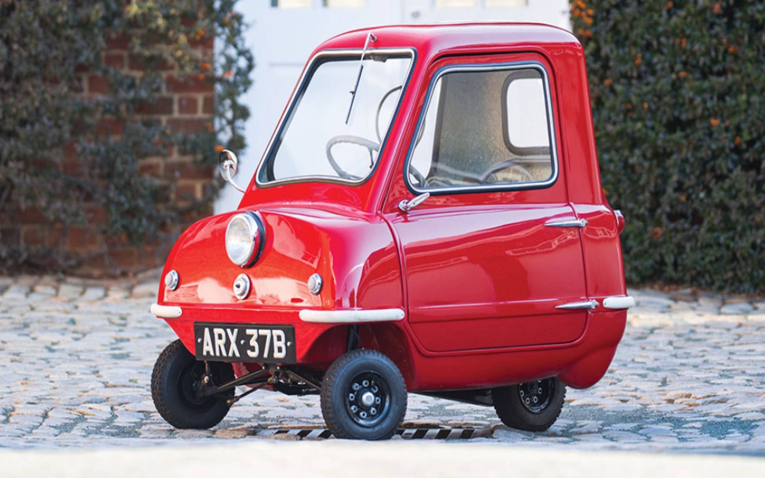 Peel P50